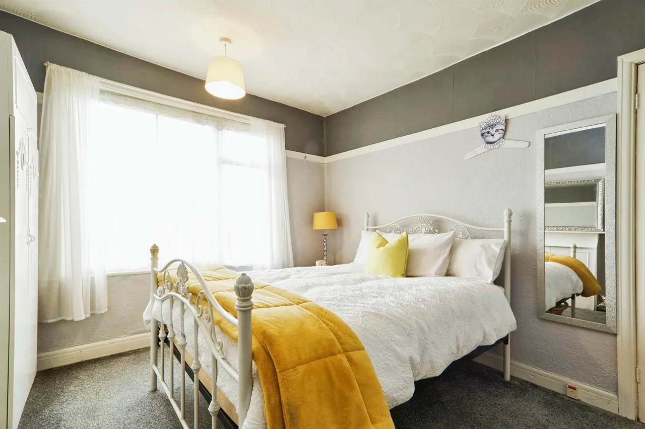 Whitehall Road, Leeds, LS12, photo 10