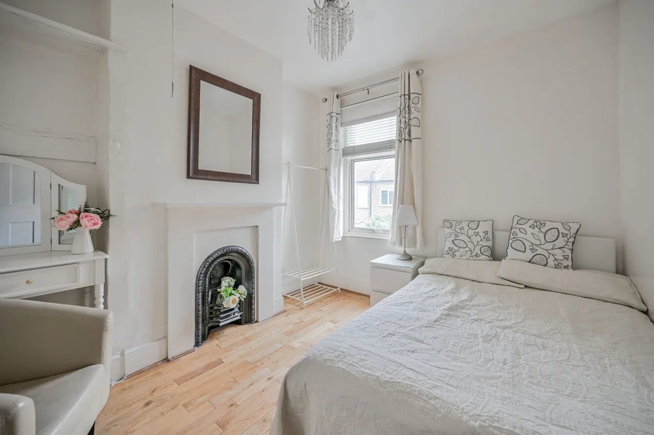 London, E15, photo 11