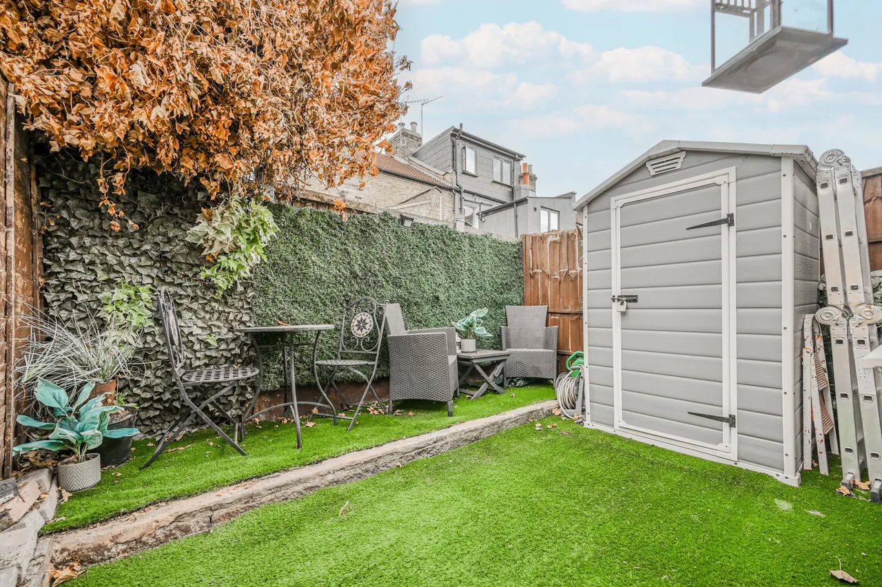 London, E15, photo 17