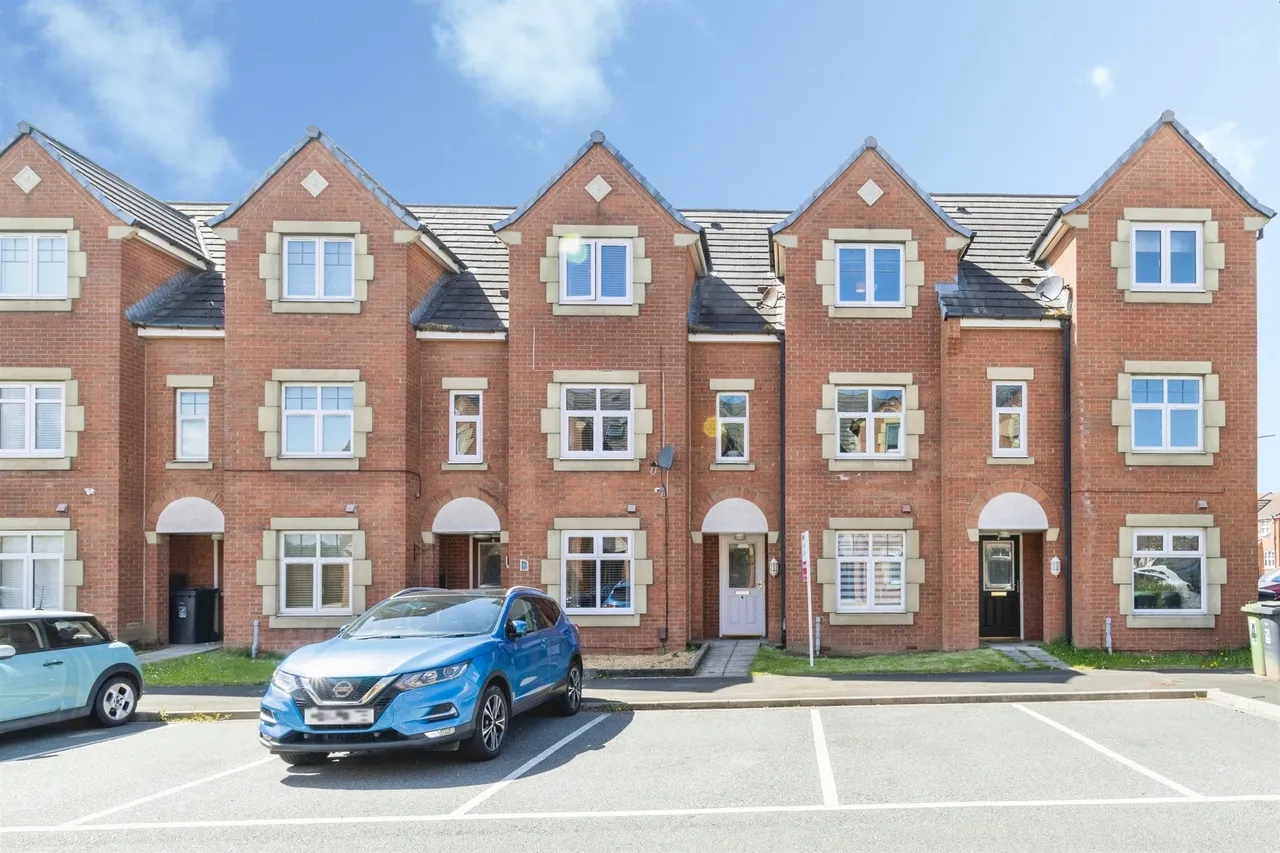 3 bed house for sale, Groom Terrace, Hartlepool, TS25