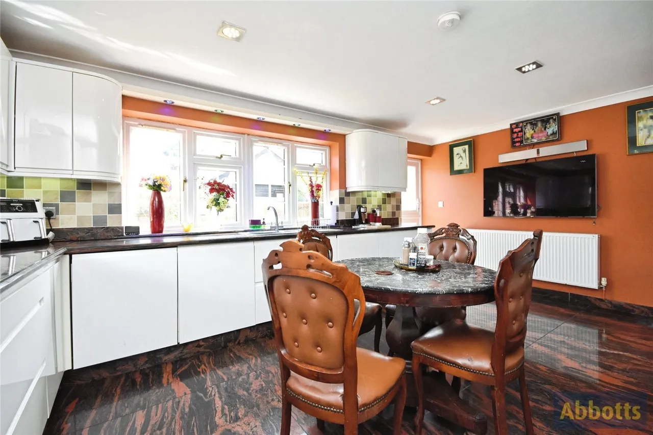 Montefiore Avenue, Rayleigh, Essex, SS6, photo 10