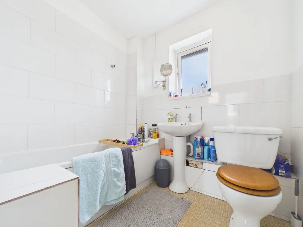 Denby Way, Tilehurst, RG30, photo 9