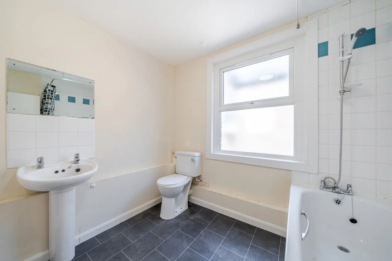 Springbank Road, SE13, photo 12