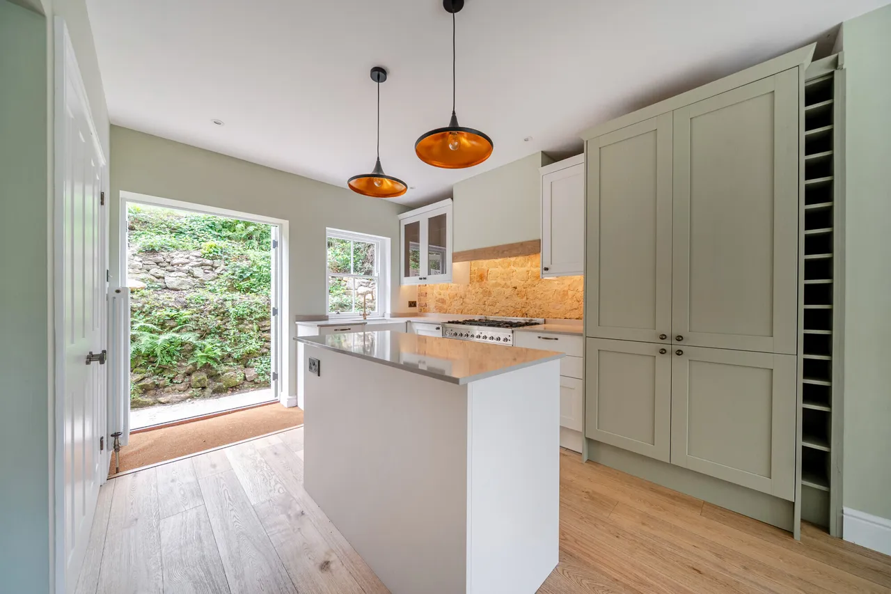 Marley Lane, HASLEMERE, GU27, photo 6