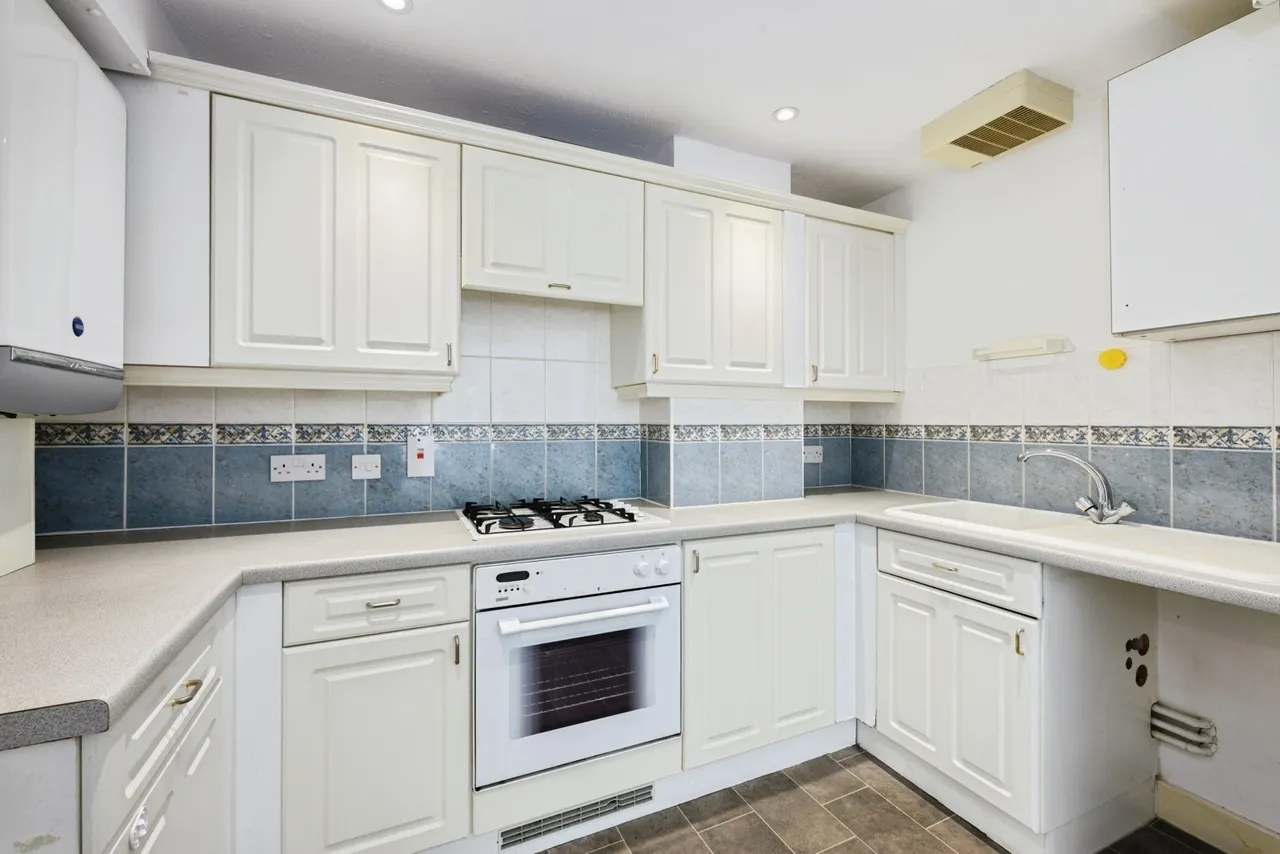 Aspen Vale, Whyteleafe, Surrey, CR3, photo 11