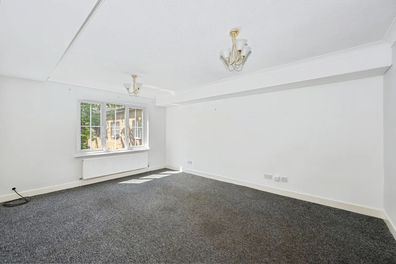 Aspen Vale, Whyteleafe, Surrey, CR3, photo 13