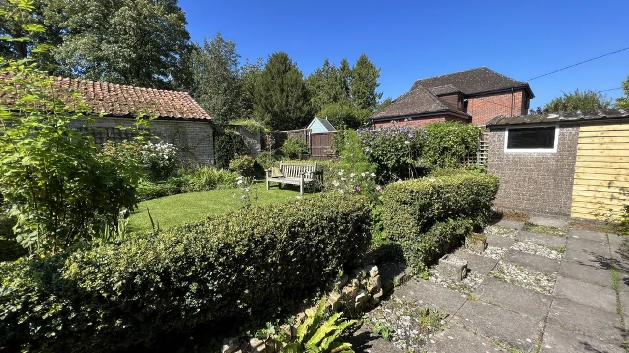 Upton Lovell, Warminster, photo 2