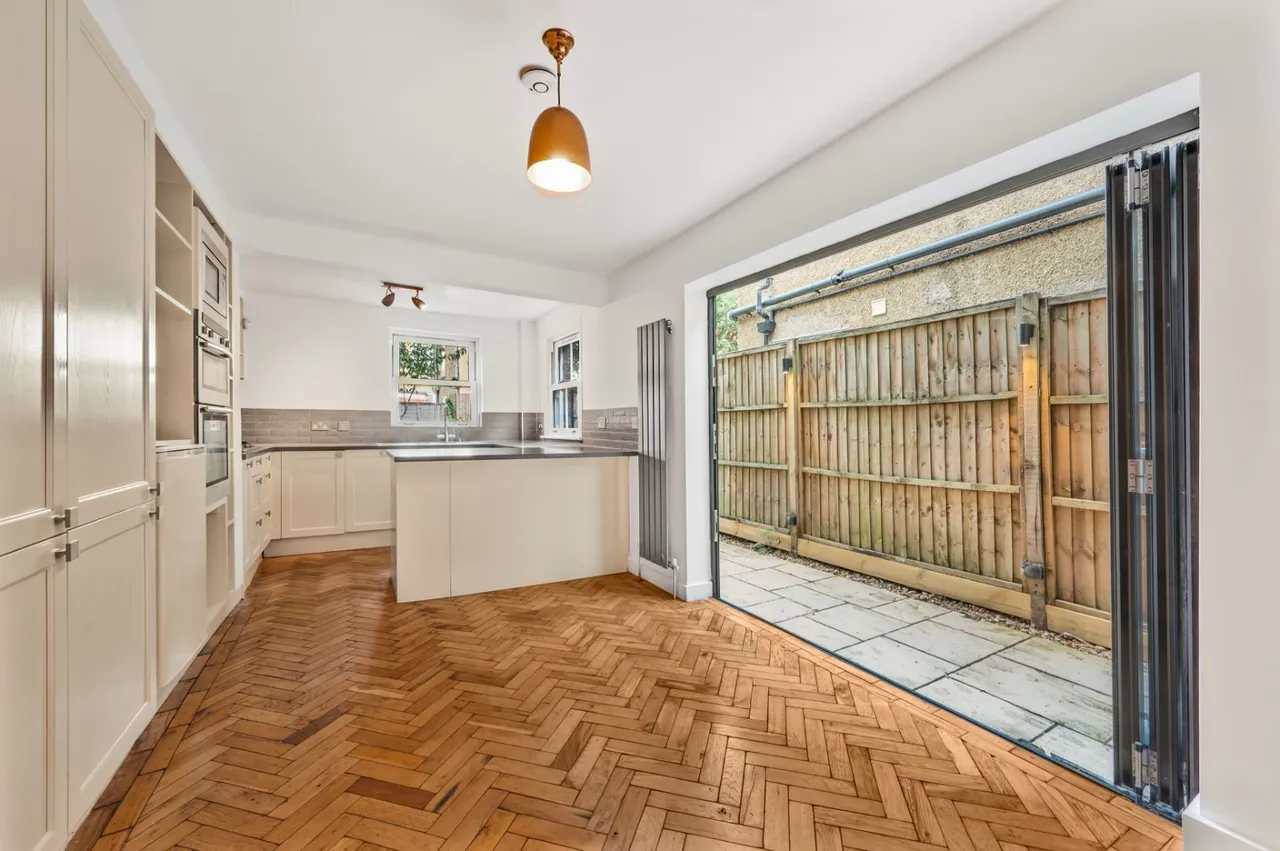 Devonshire Road, Chiswick, W4, photo 10