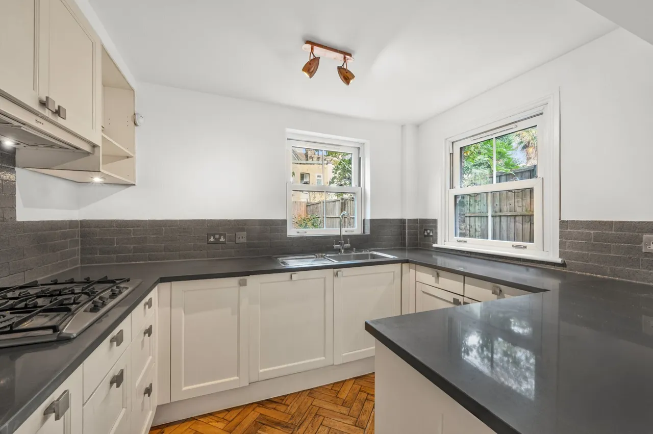 Devonshire Road, Chiswick, W4, photo 6
