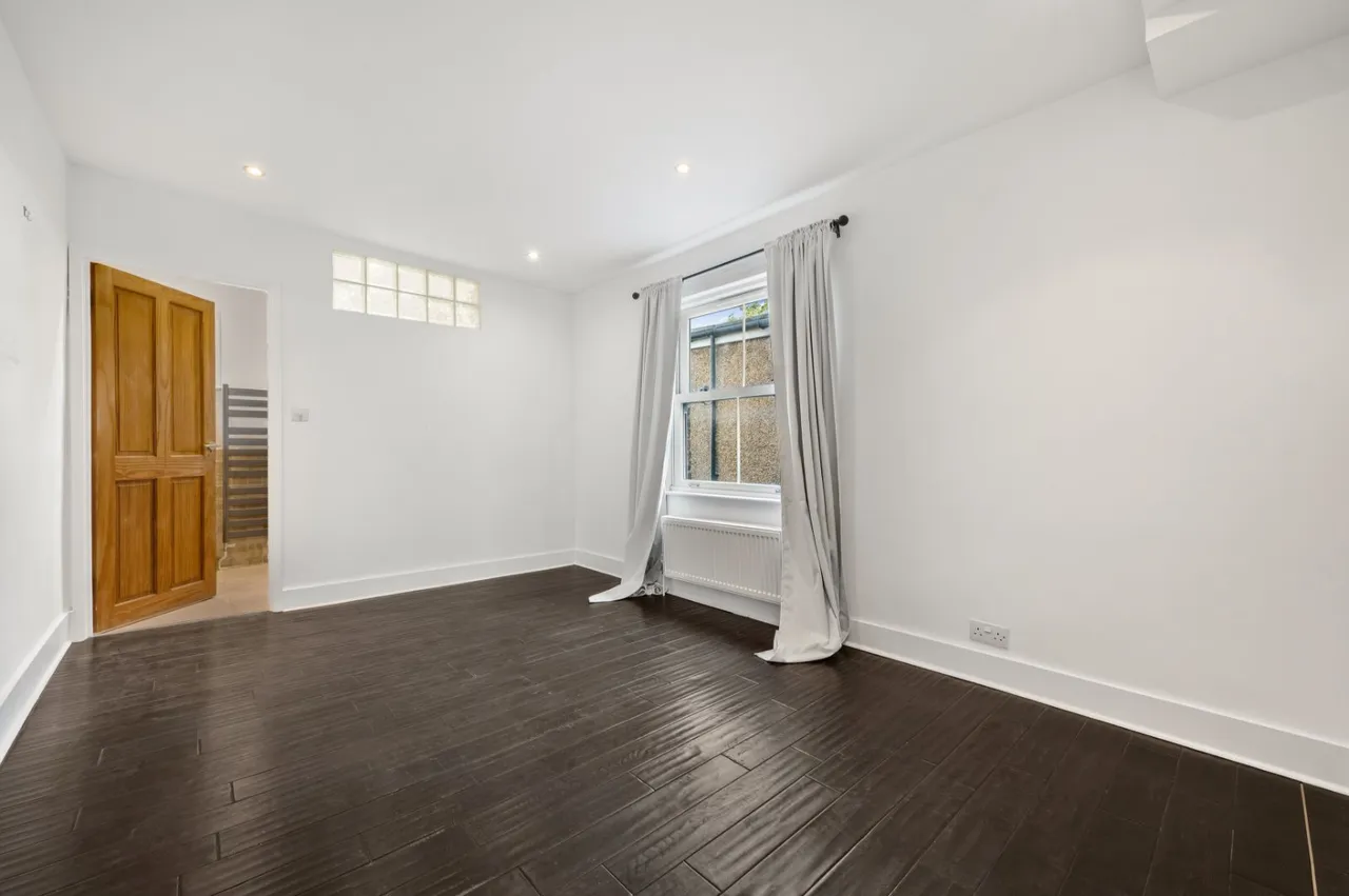 Devonshire Road, Chiswick, W4, photo 11
