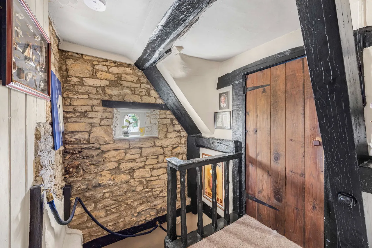 Evesham Road, Bishops Cleeve, GL52, photo 10