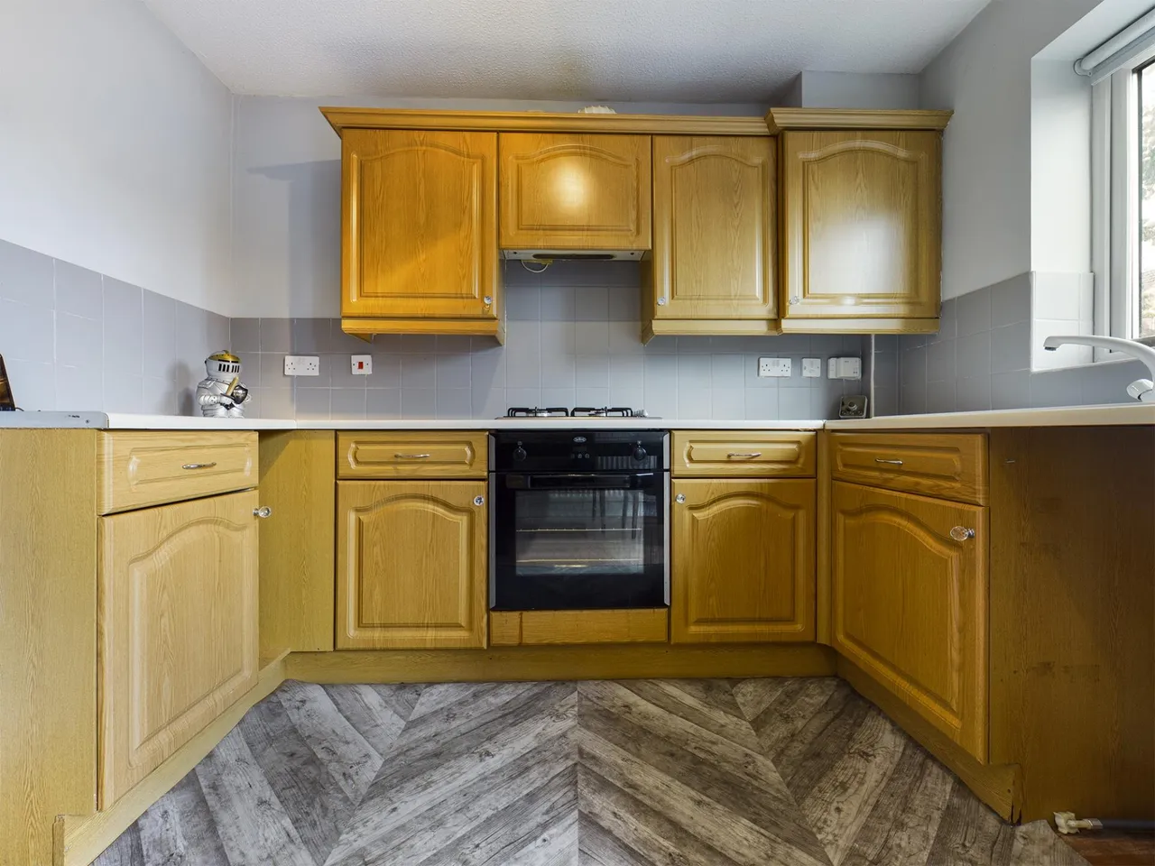 Bishop Road, Chell, Stoke-on-Trent, ST6, photo 9