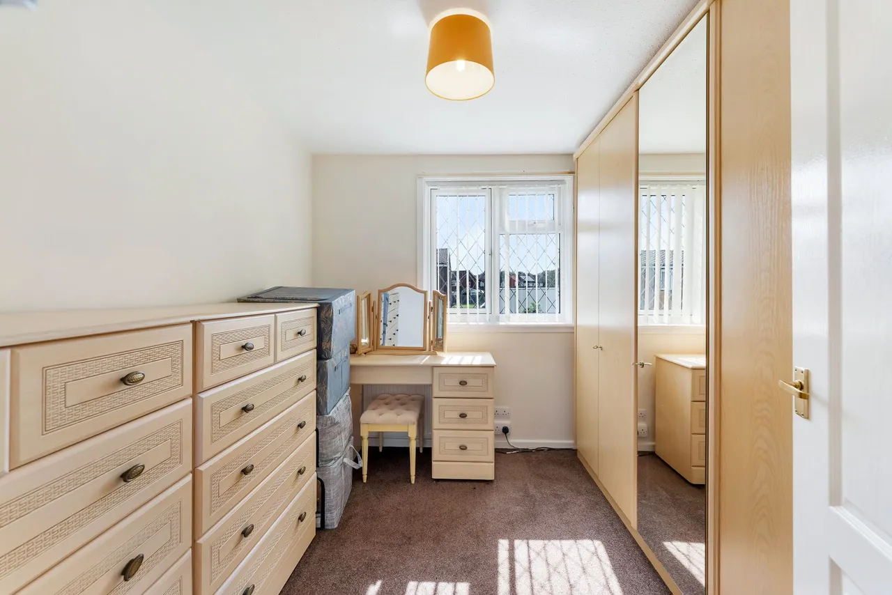 Grizedale, Widnes, Widnes, WA8 4YG, photo 15