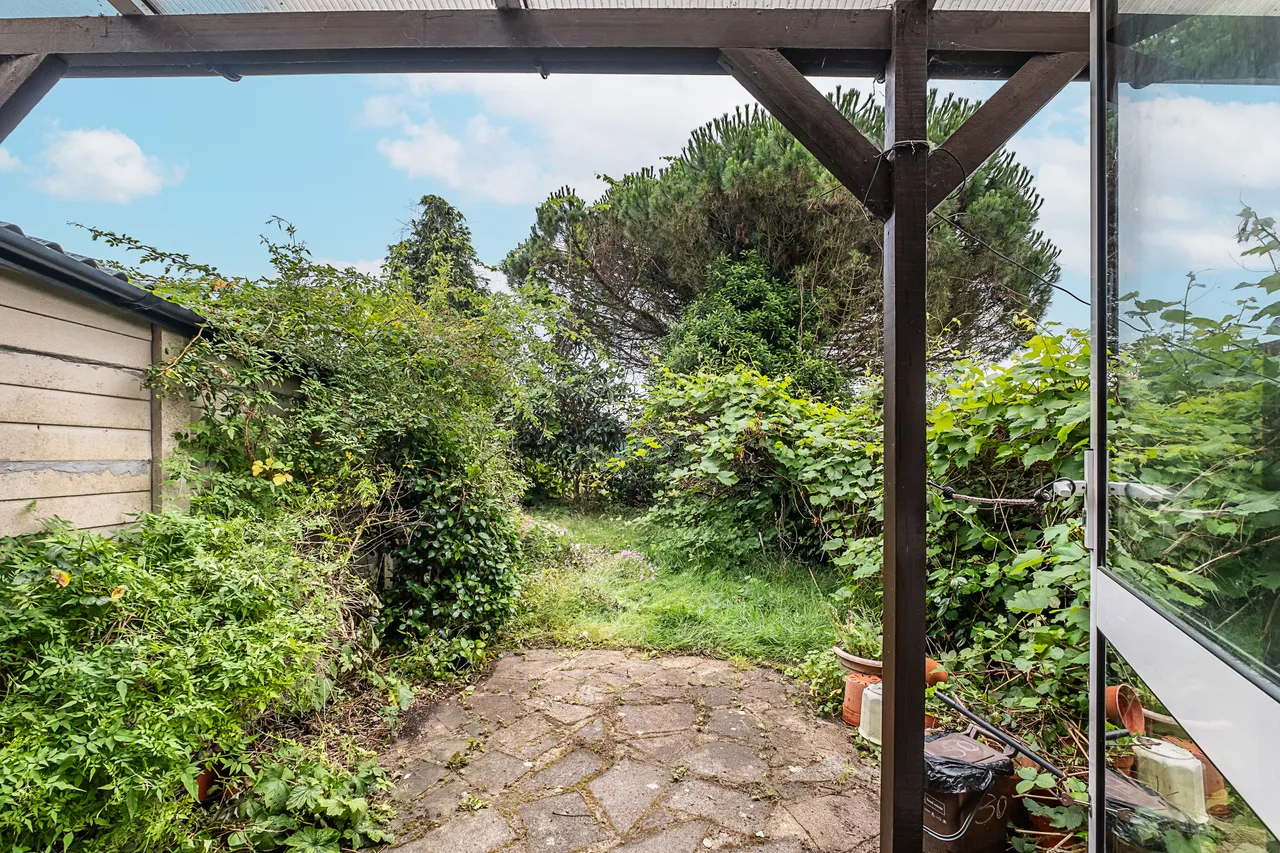 Southway, London, SW20, photo 2