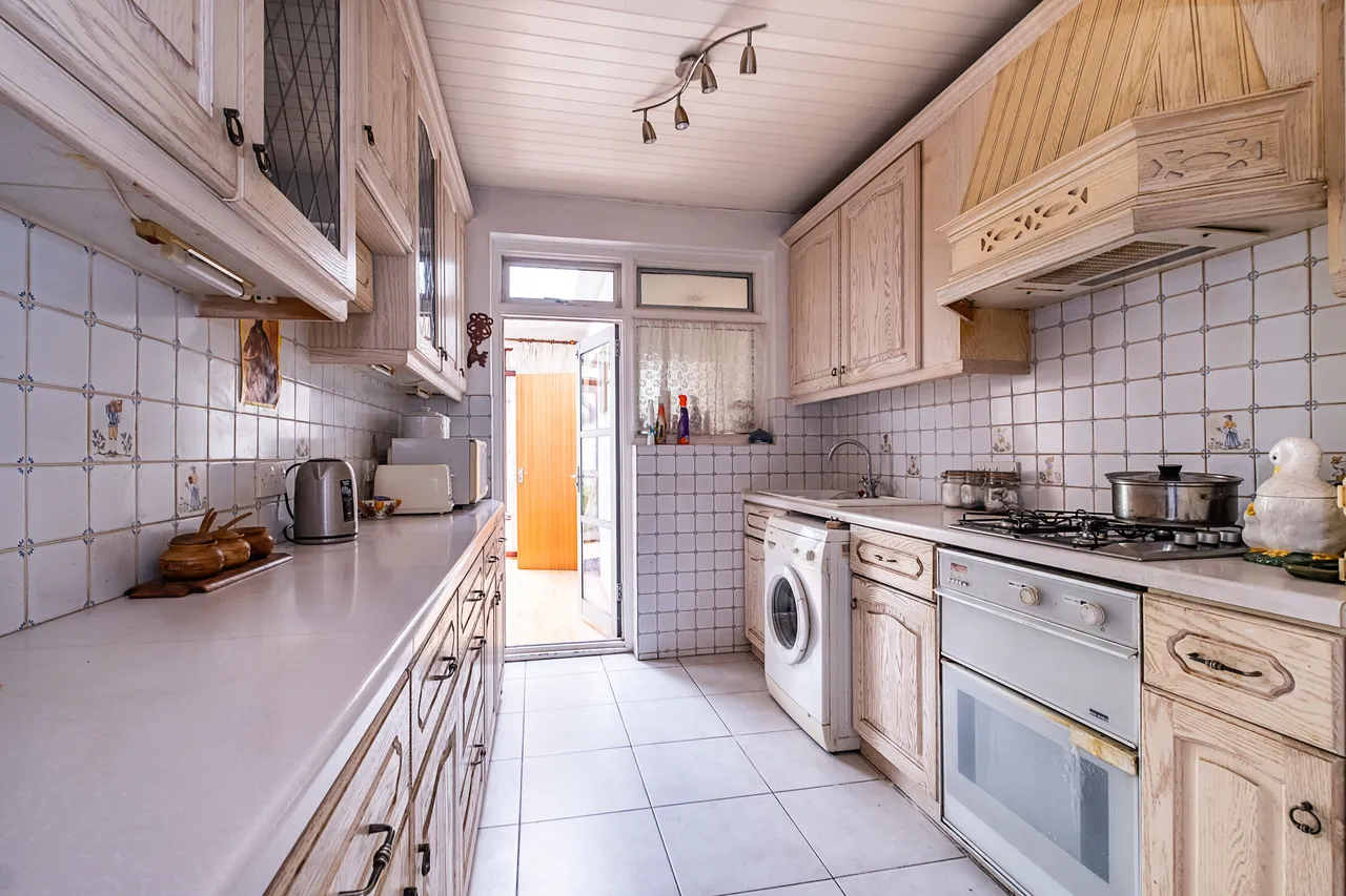 Southway, London, SW20, photo 5