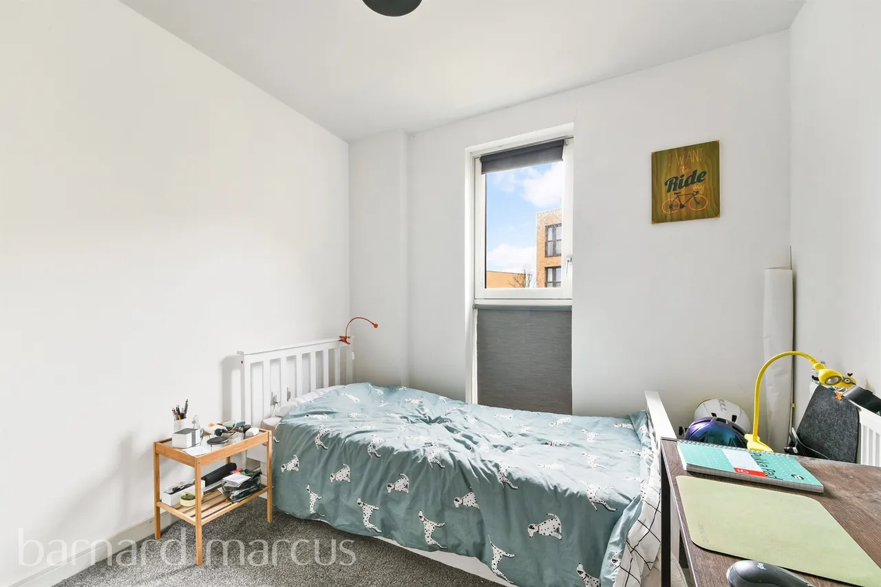 Cabot Close, Croydon, photo 5