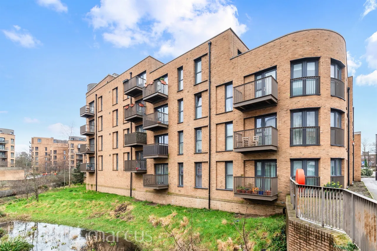 Cabot Close, Croydon, photo 4