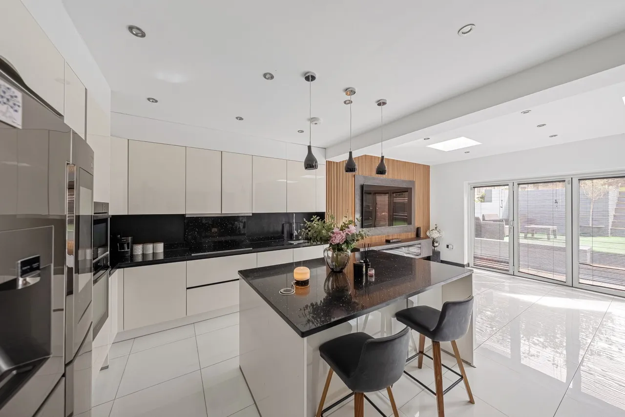 Brownspring Drive, London, SE9, photo 33