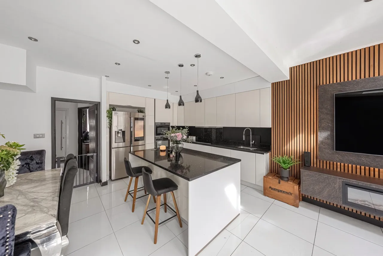 Brownspring Drive, London, SE9, photo 12