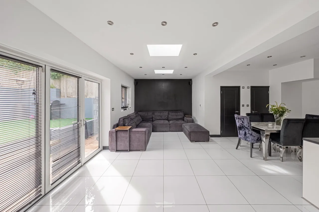 Brownspring Drive, London, SE9, photo 6