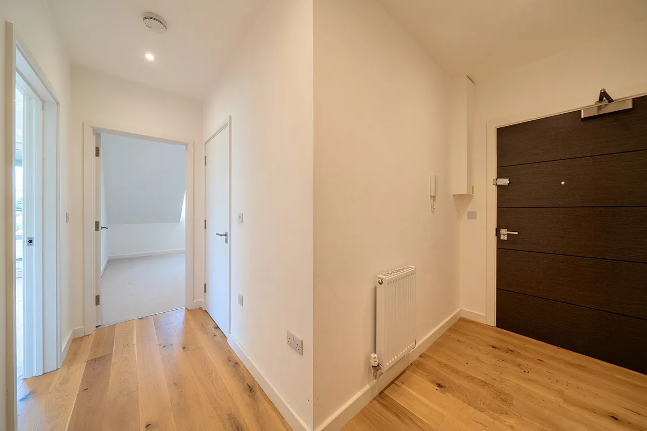 Harefield Road, UB8, photo 11