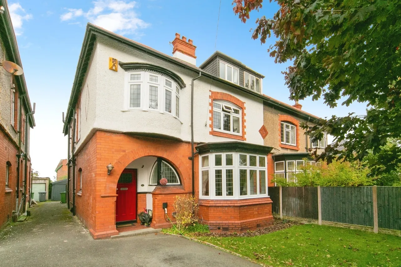 6 bed house for sale, Ashburton Road, Prenton, CH43