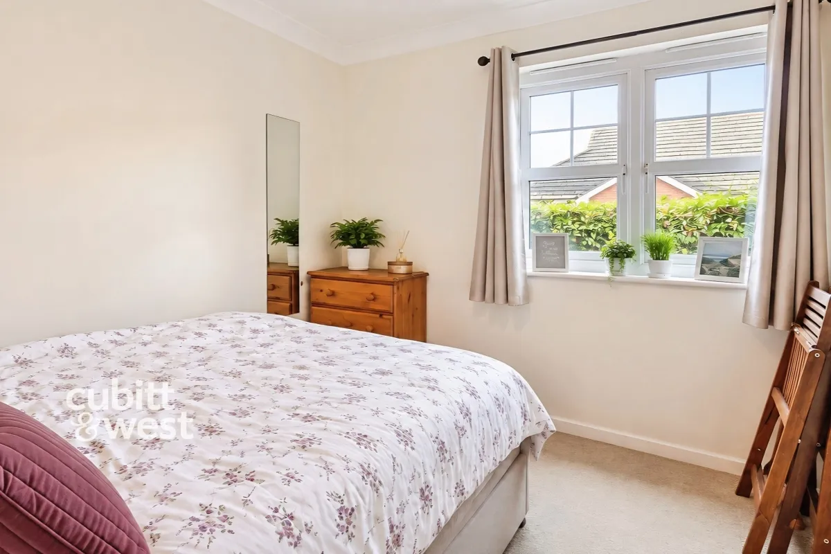 Bewick Gardens, Chichester, PO19, photo 7
