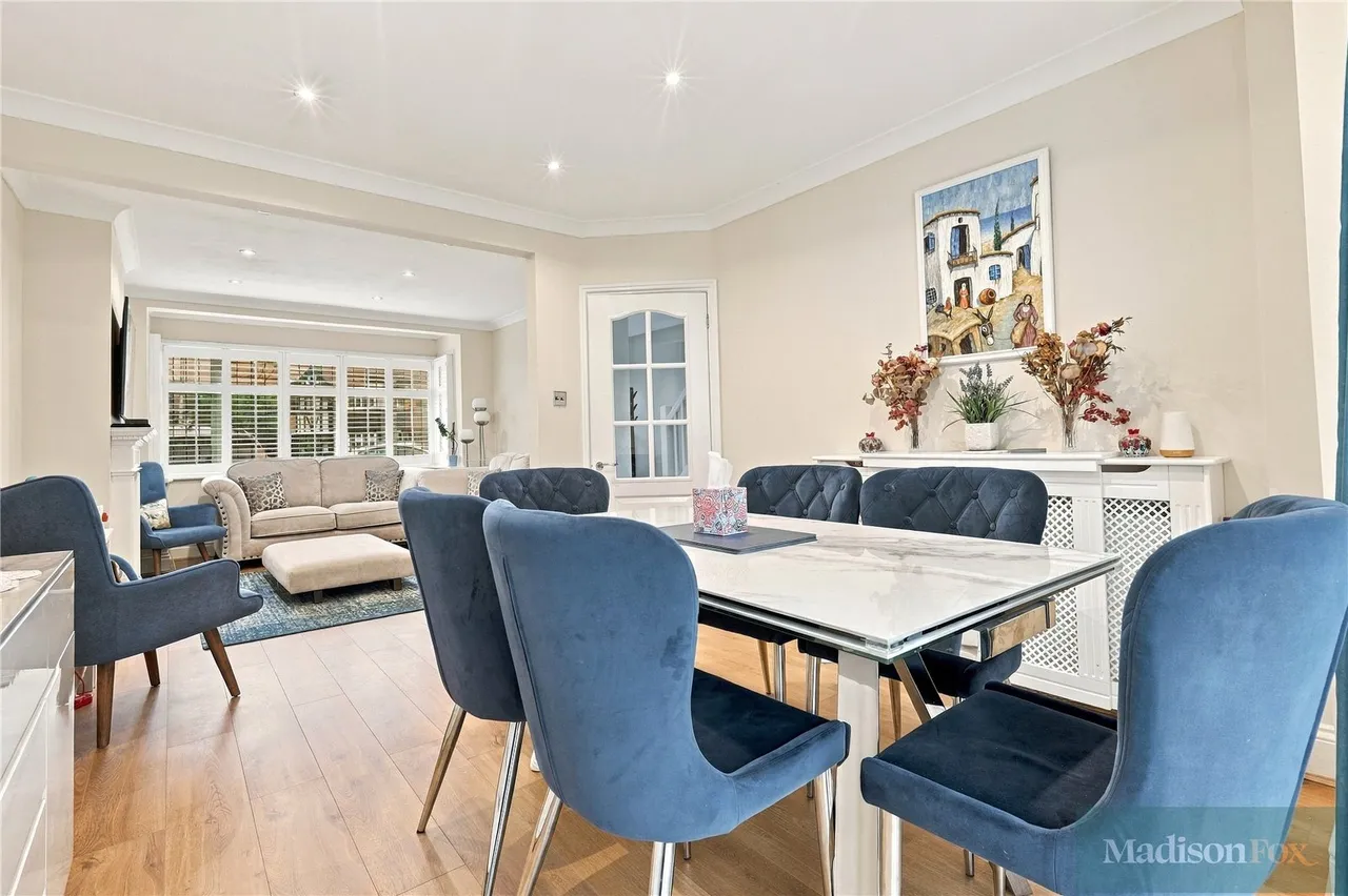 Buxton Close, Woodford Green, IG8, photo 7