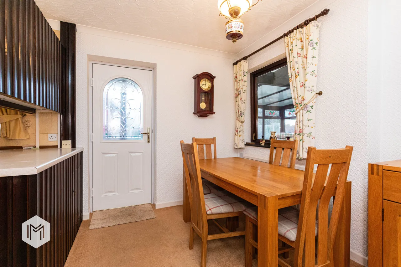 Aston Grove, Tyldesley, Manchester, M29 8XA, photo 8