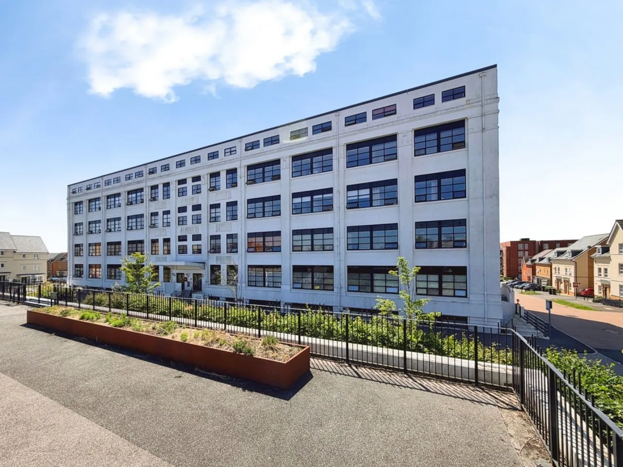 1 bed flat for sale, Chapel Gate, RG21