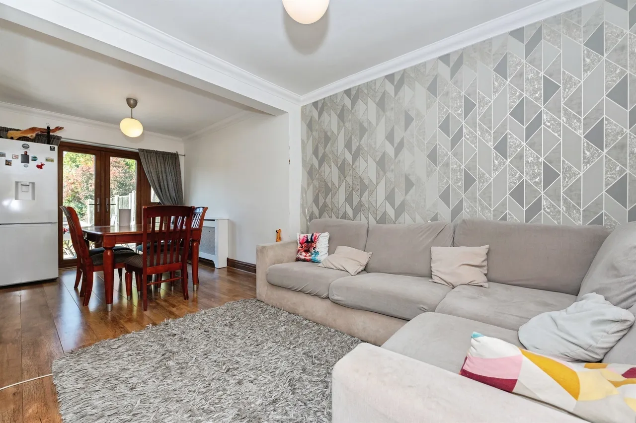 Grovelands Way, Grays, RM17, photo 3