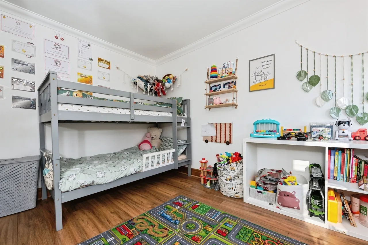 Grovelands Way, Grays, RM17, photo 11