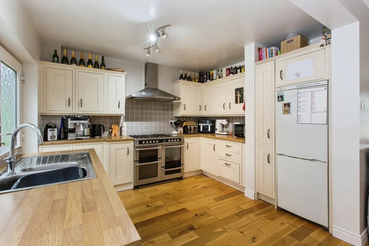Parkfield Close, Leyland, PR26, photo 3