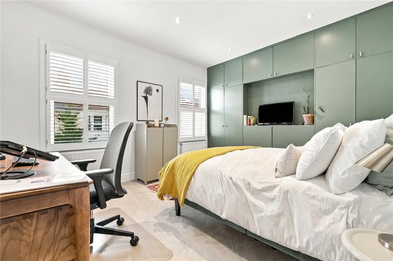 Langroyd Road, London, SW17, photo 7