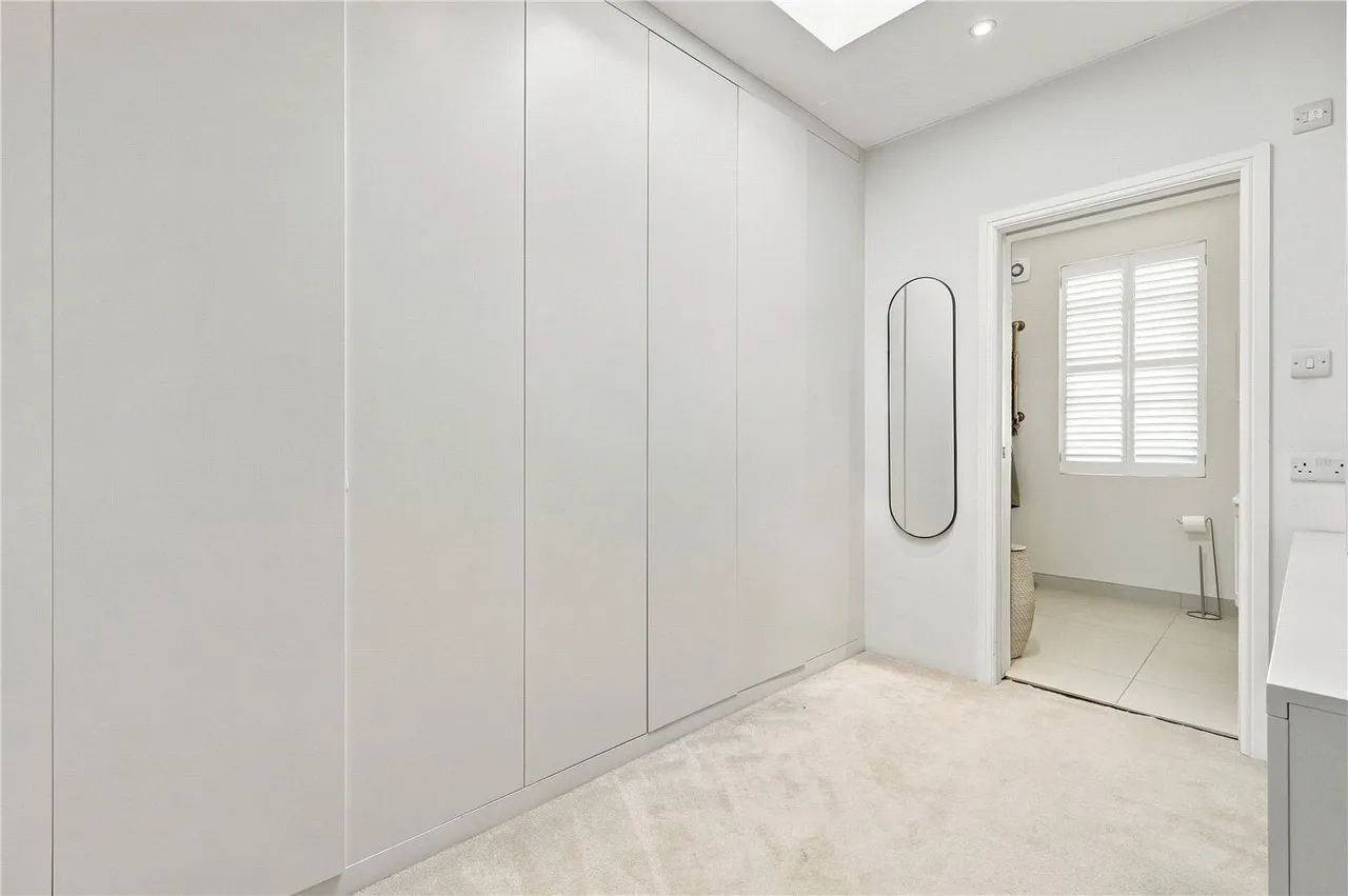 Langroyd Road, London, SW17, photo 12