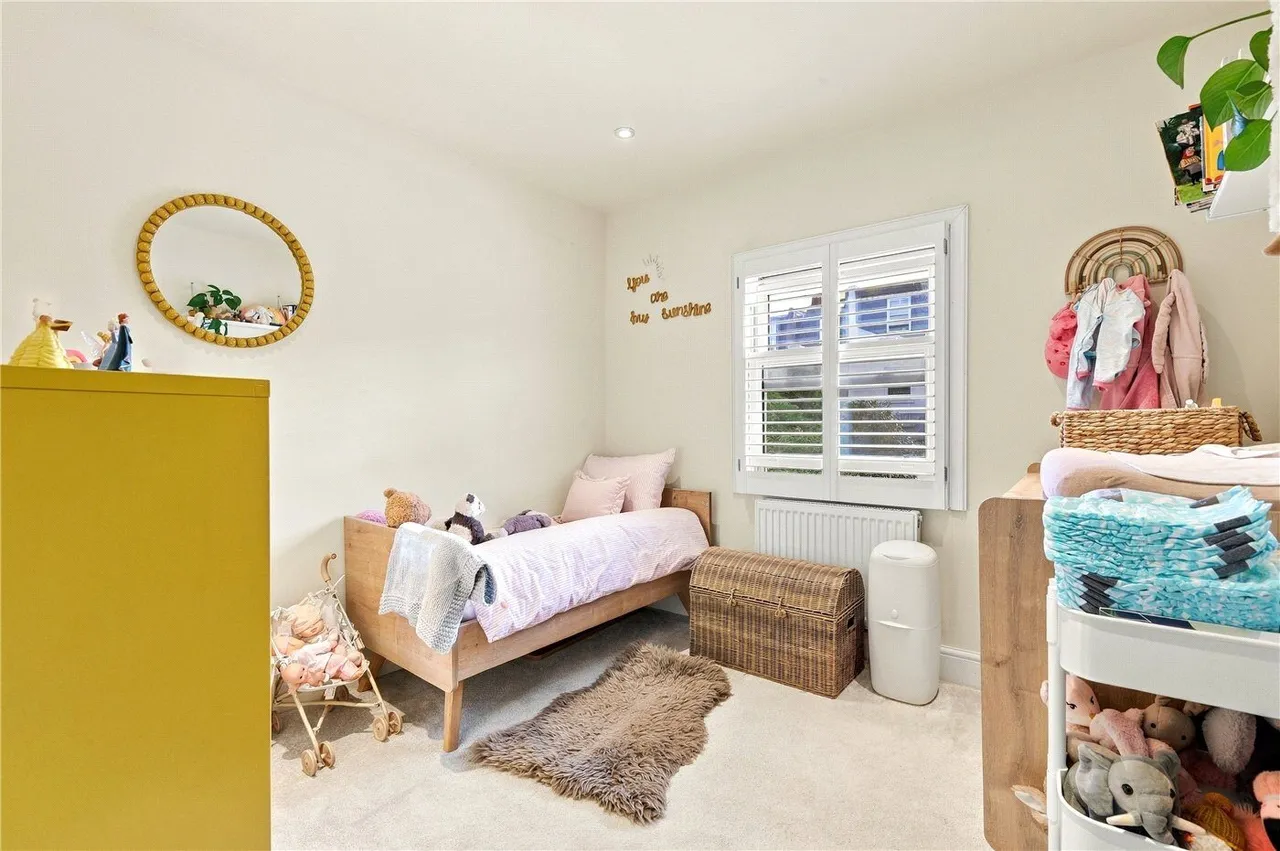 Langroyd Road, London, SW17, photo 9