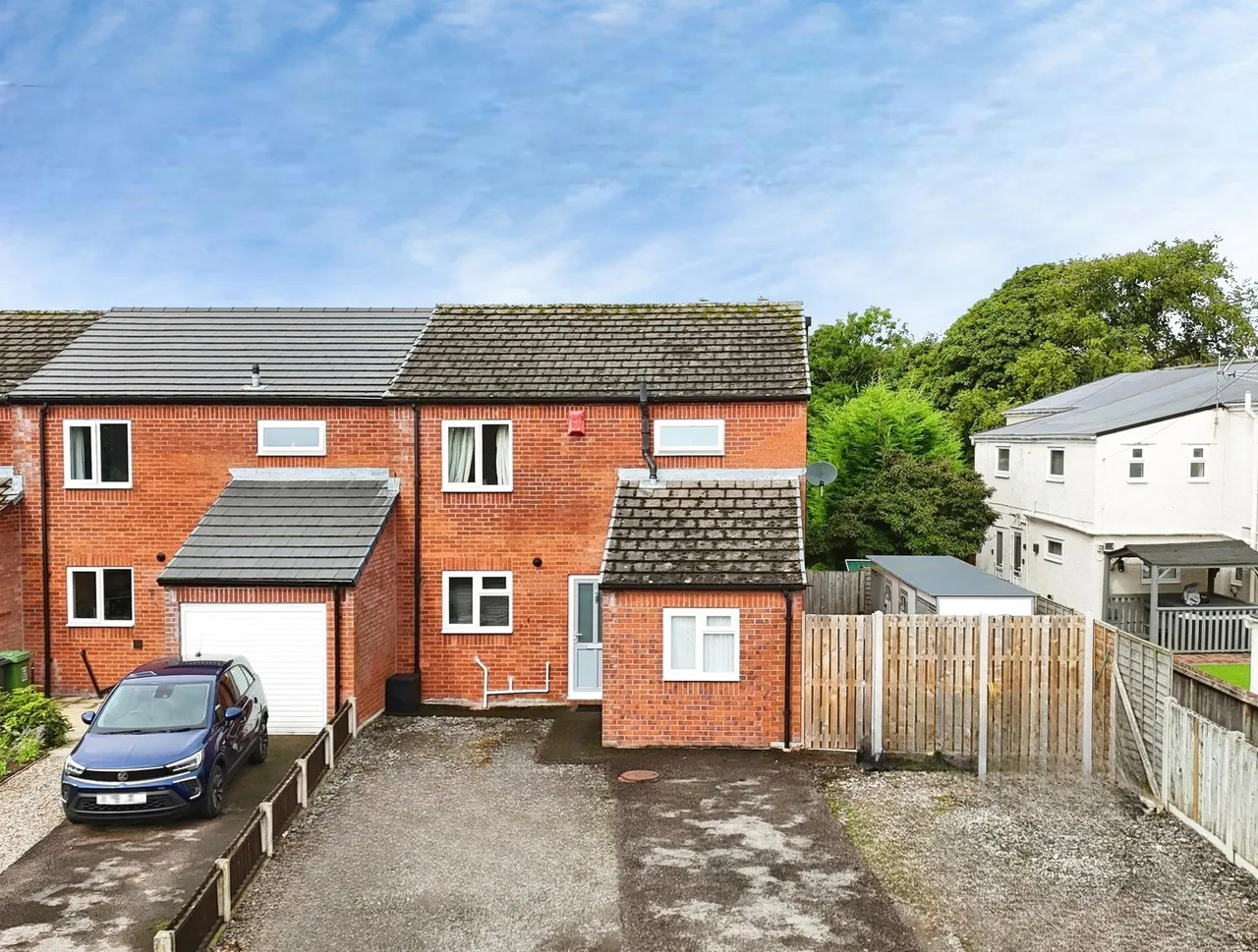 3 bed house for sale, Ivy Close, Cargo, CA6
