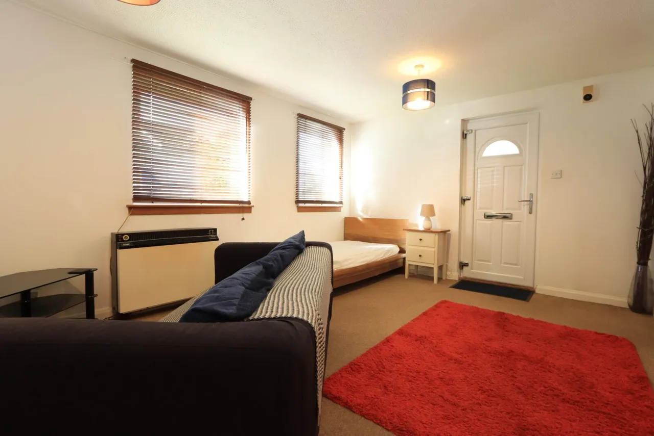 Bryce Avenue, Carron, Falkirk, FK2 8JA, photo 4