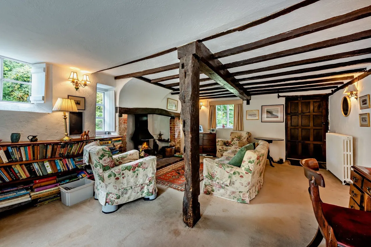 Thursley Road, Churt, GU10, photo 7