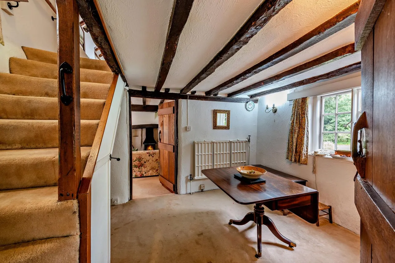 Thursley Road, Churt, GU10, photo 8