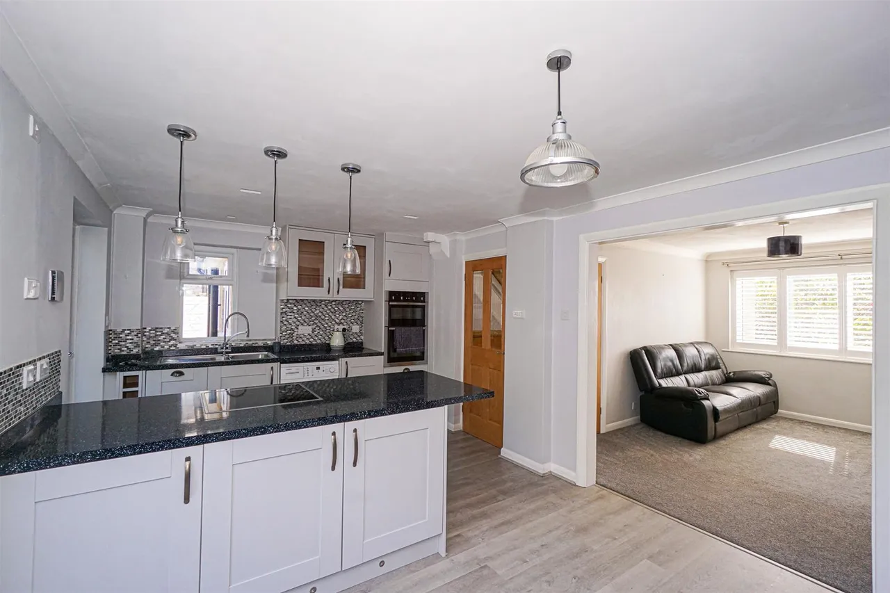 Birch Way, Hastings, photo 16