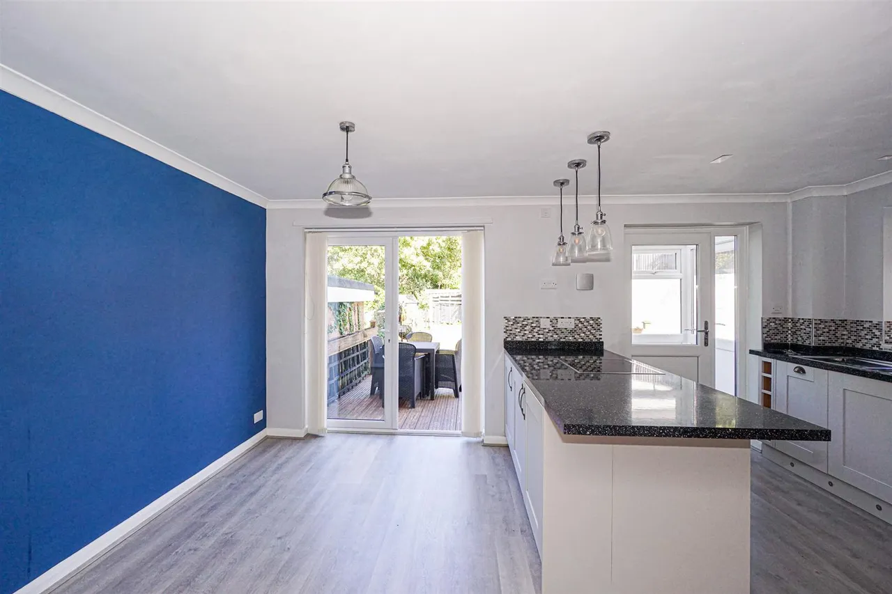 Birch Way, Hastings, photo 17