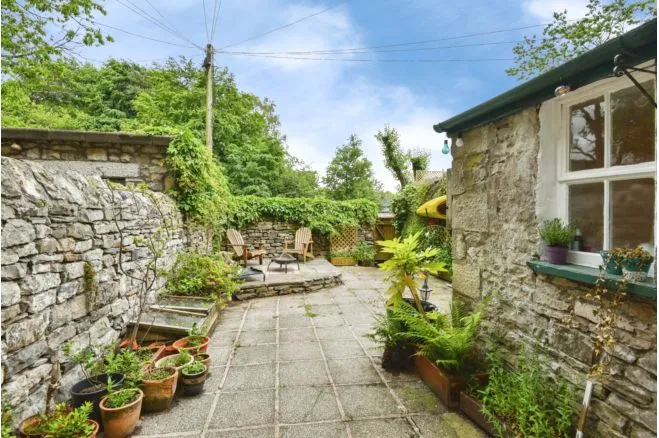 Burneside Road, Kendal, LA9, photo 19