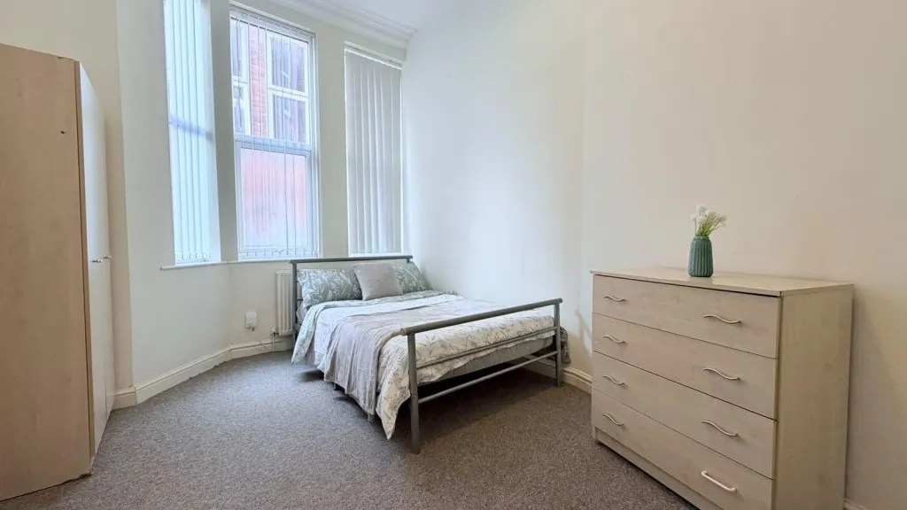 Foxhall Road, Nottingham, NG7, photo 11