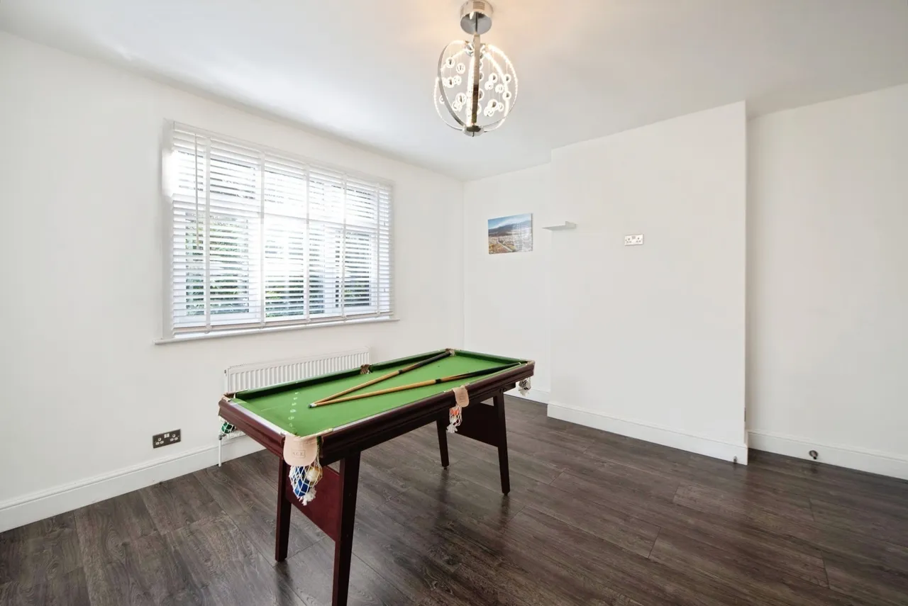 Military Road, Hilsea, PO3, photo 23