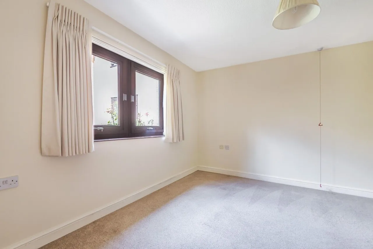 Victoria Court, Henley-on-Thames, RG9, photo 5