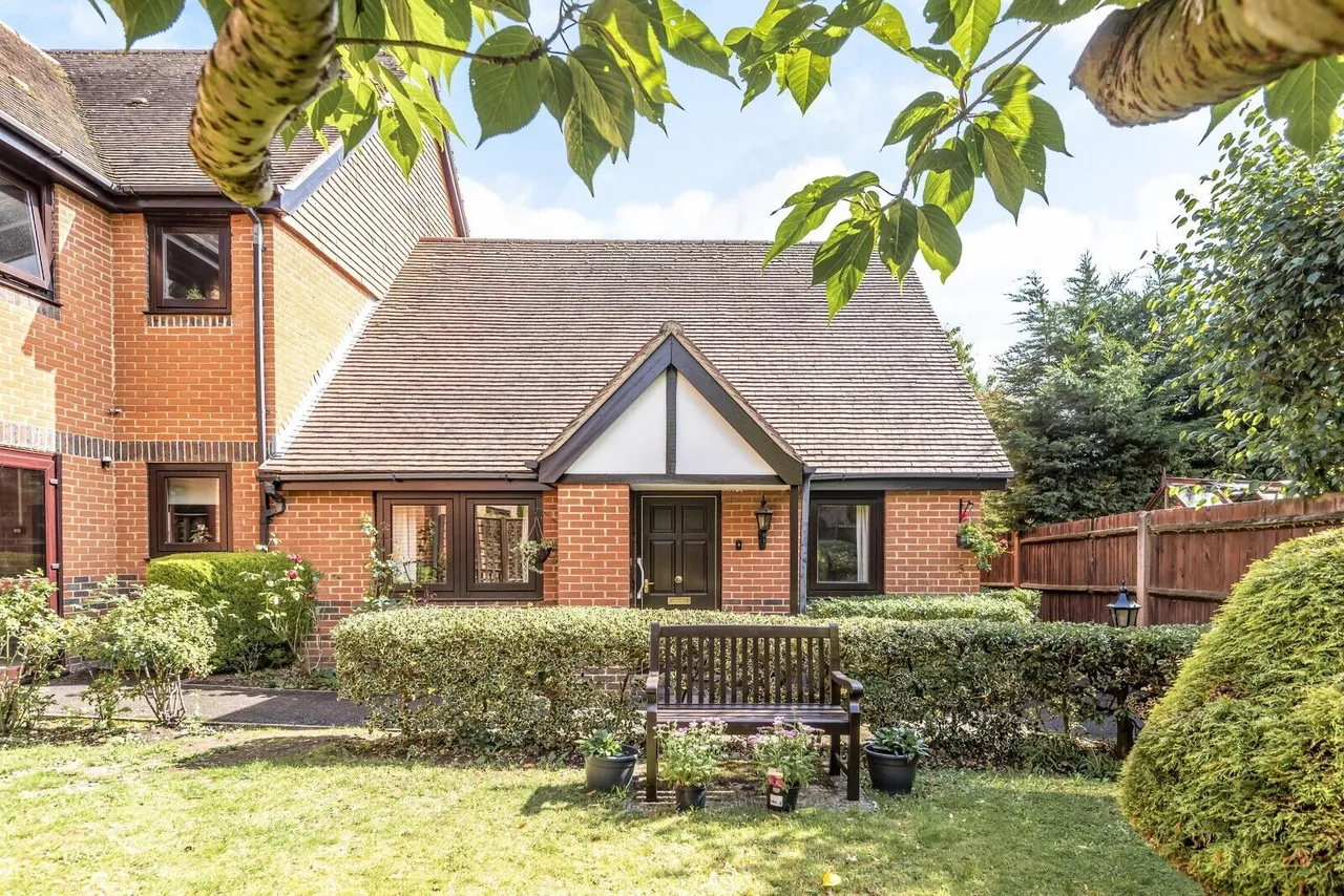 2 bed house for sale, Victoria Court, Henley-on-Thames, RG9