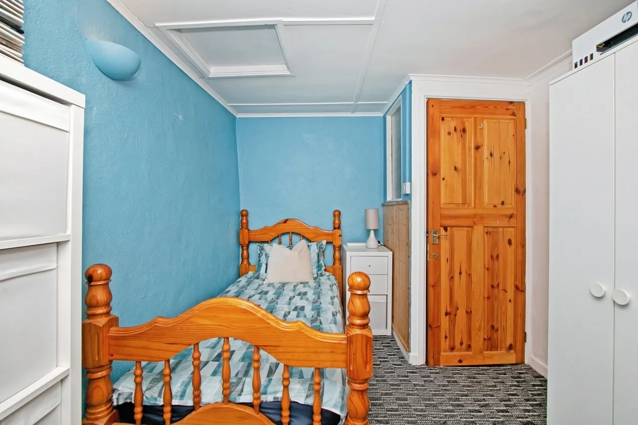 The Bank, Blowinghouse, TR15, photo 8