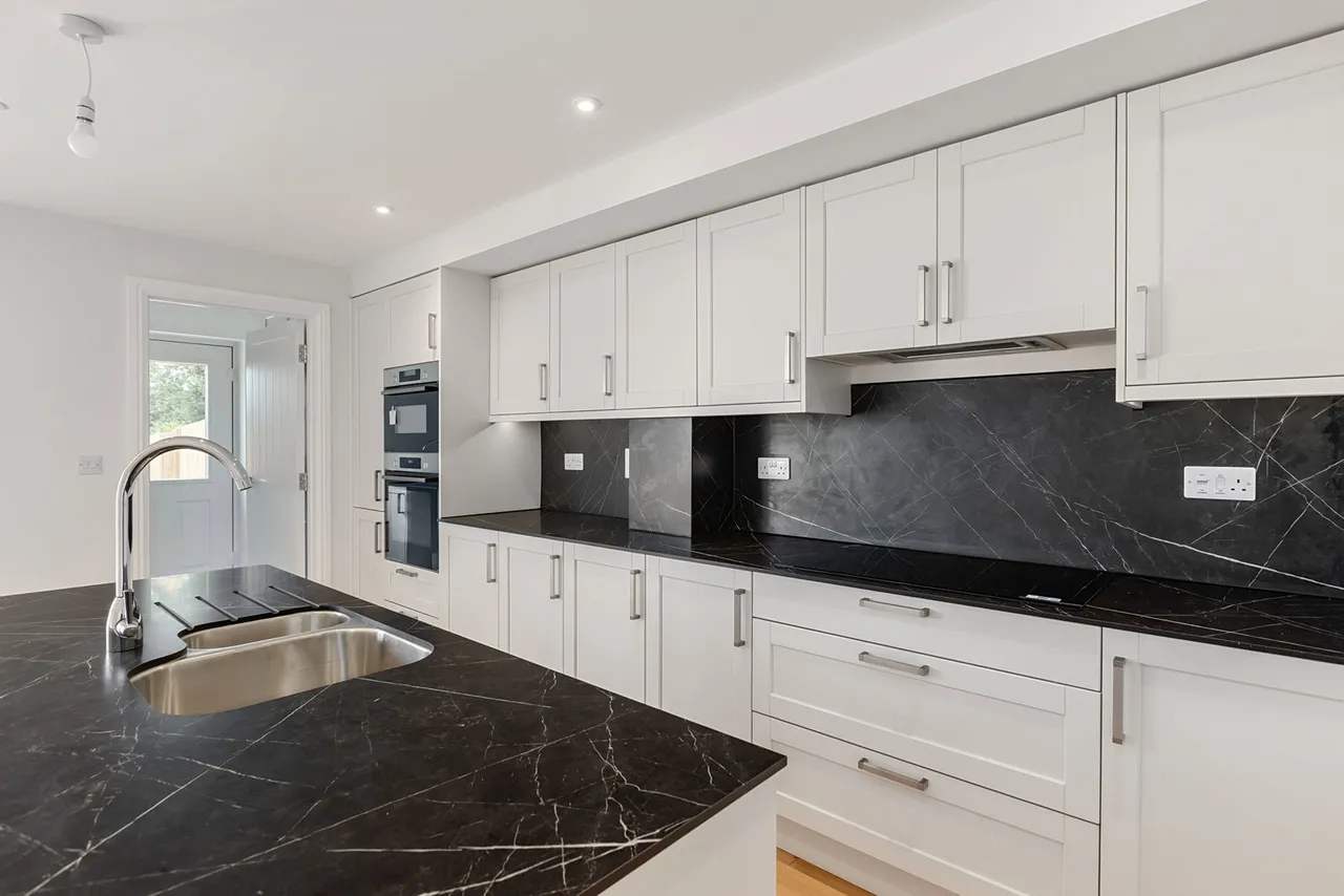 Spenny Lane, Claygate, TN12, photo 6