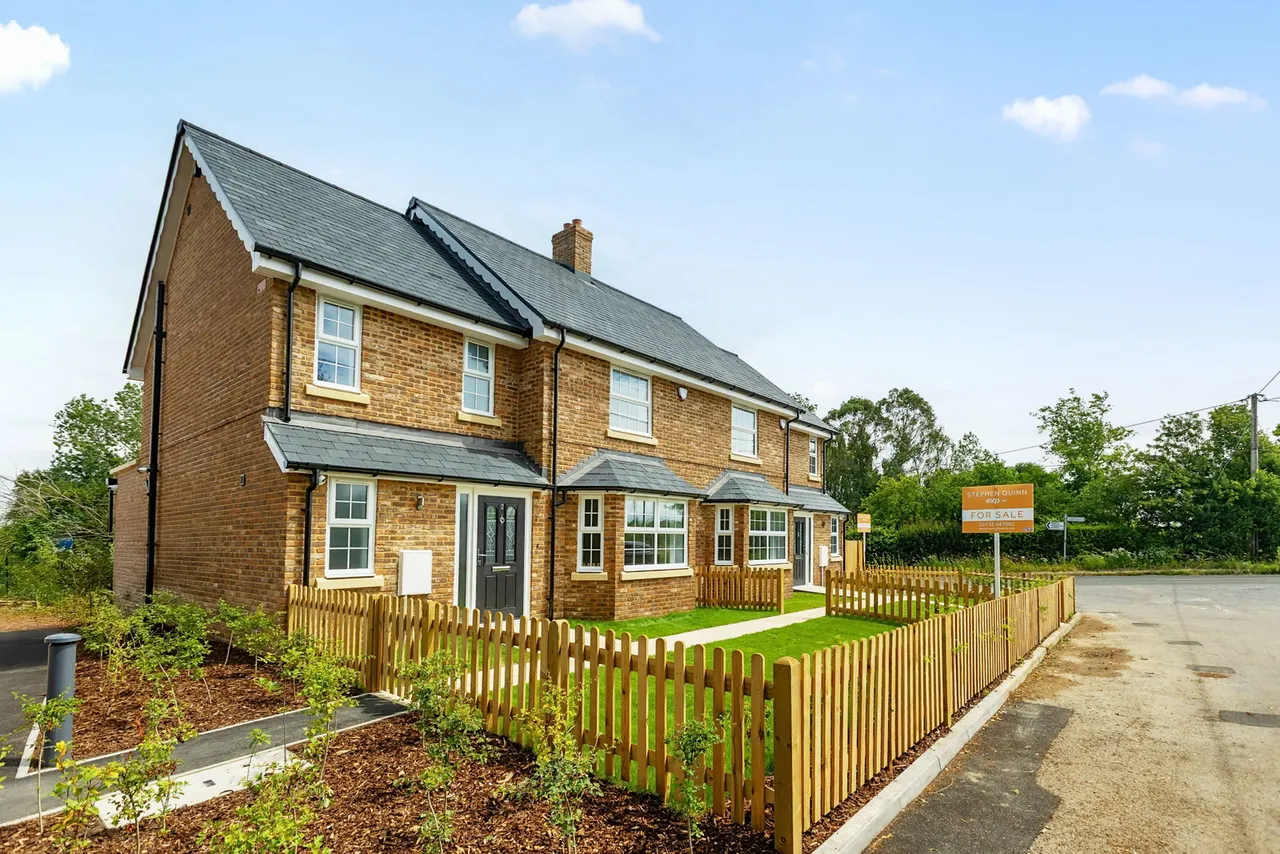 4 bed house for sale, Spenny Lane, Claygate, TN12